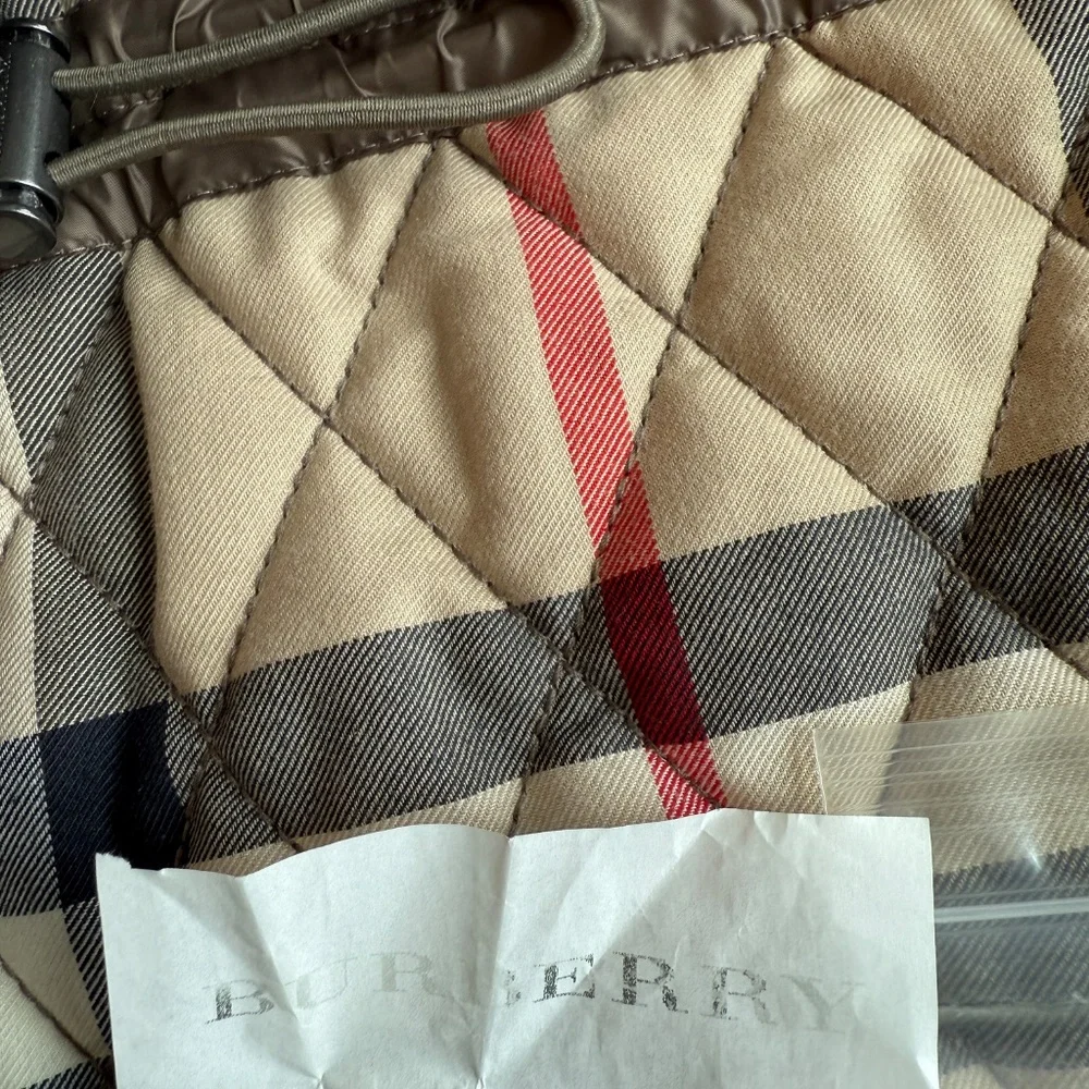 Men's Burberry Brit Russell Quilted Jacket w/plaid lining (Olive/Brown color) - Picture 5 of 16